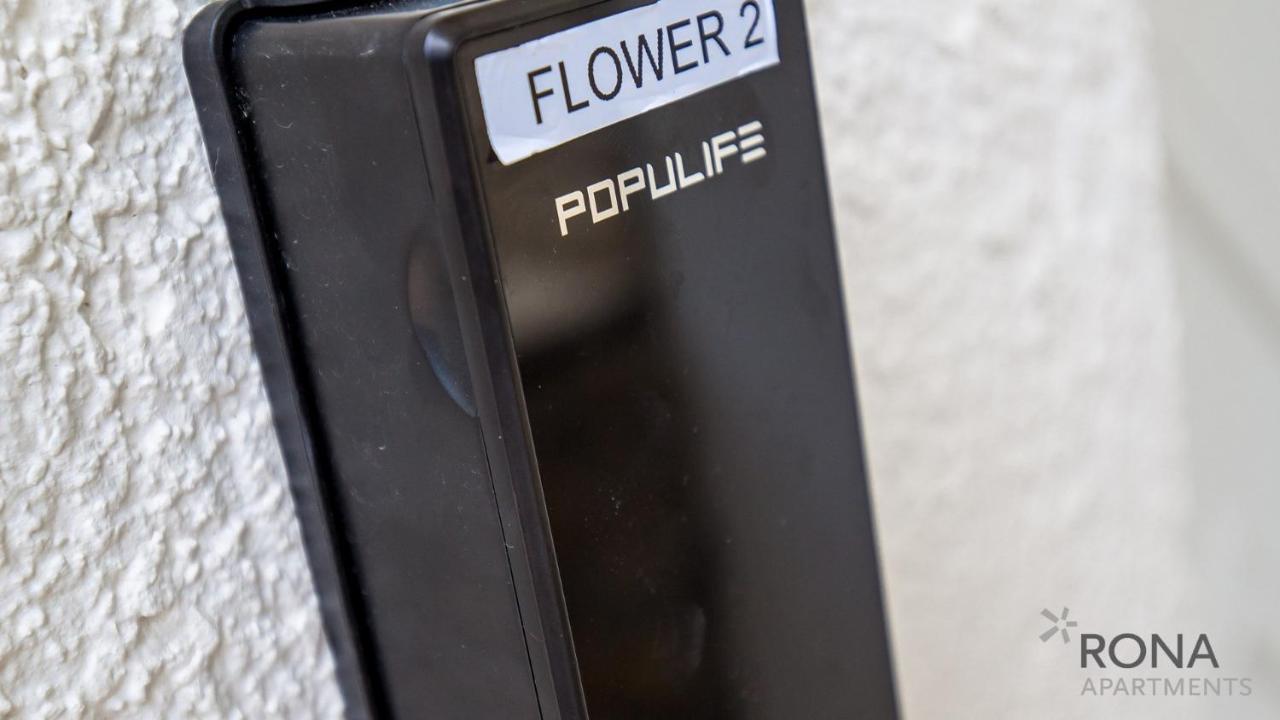 Rona Apartment Flower 1 And Flower 2 诺瓦利娅 外观 照片